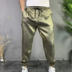 

Light luxury Europe dark pattern camouflage sports pants men's summer edition of Korean trend large-size loose-fitting boxer