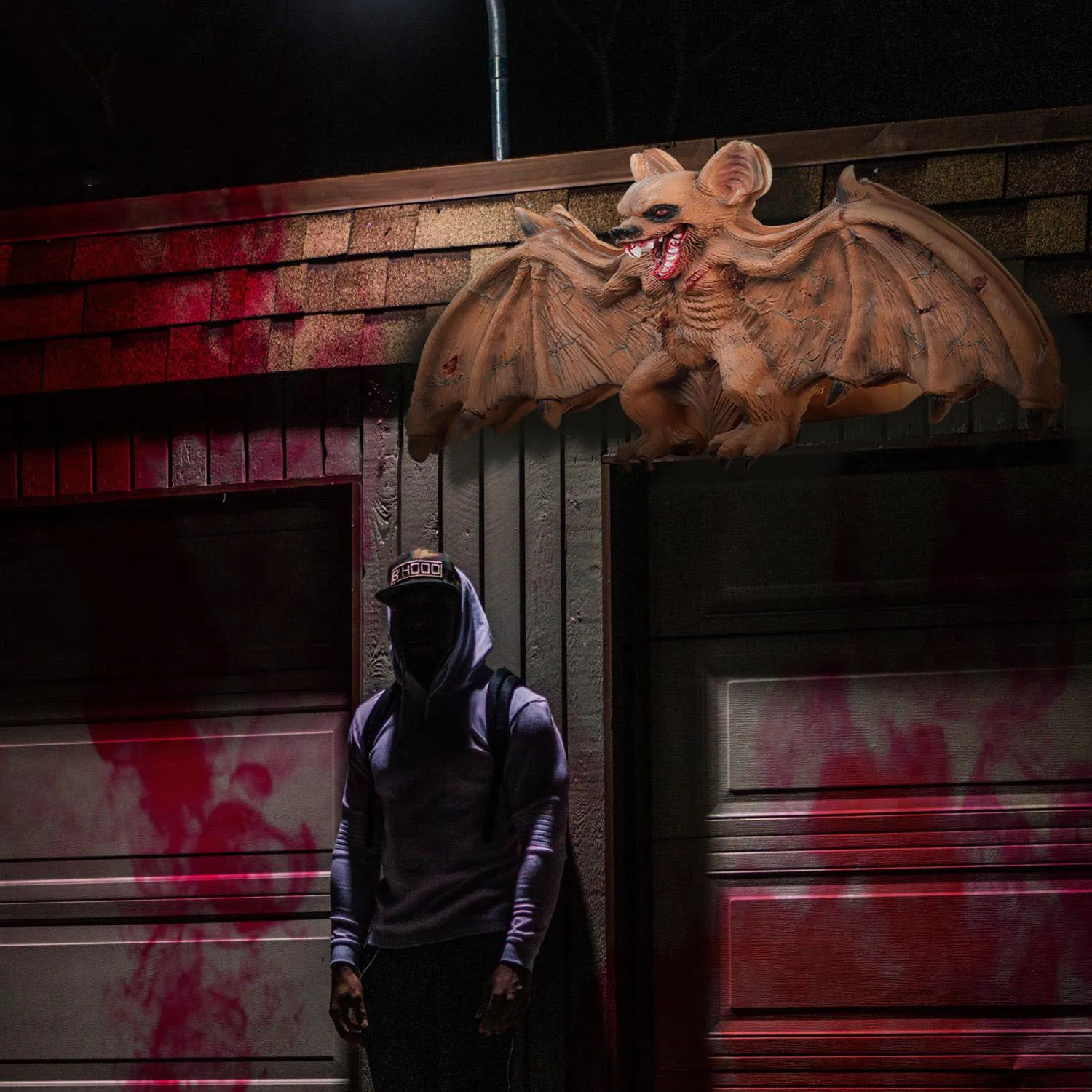 

Molezu Halloween simulation bat props pendant haunted house secret room guise funny props