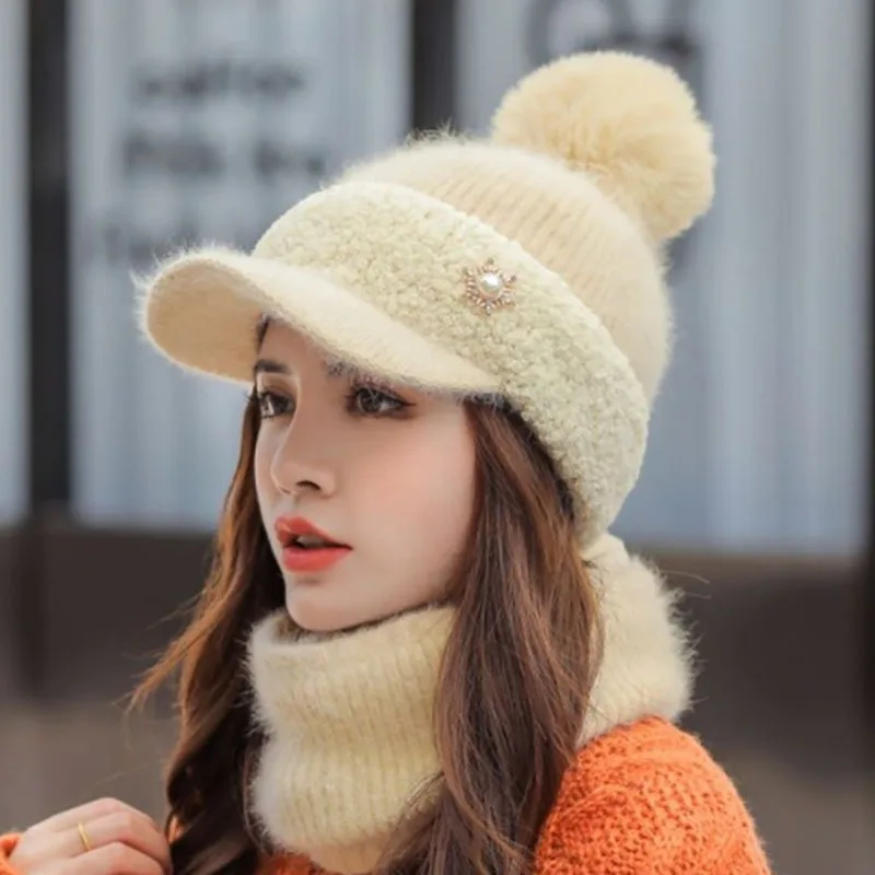 Шапка вязаная зимняя женская с большим меховым помпоном и шарфом | Аксессуары для