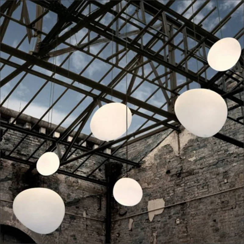 Итальянские дизайнерские подвесные светильники Foscarini со стеклянными шариками