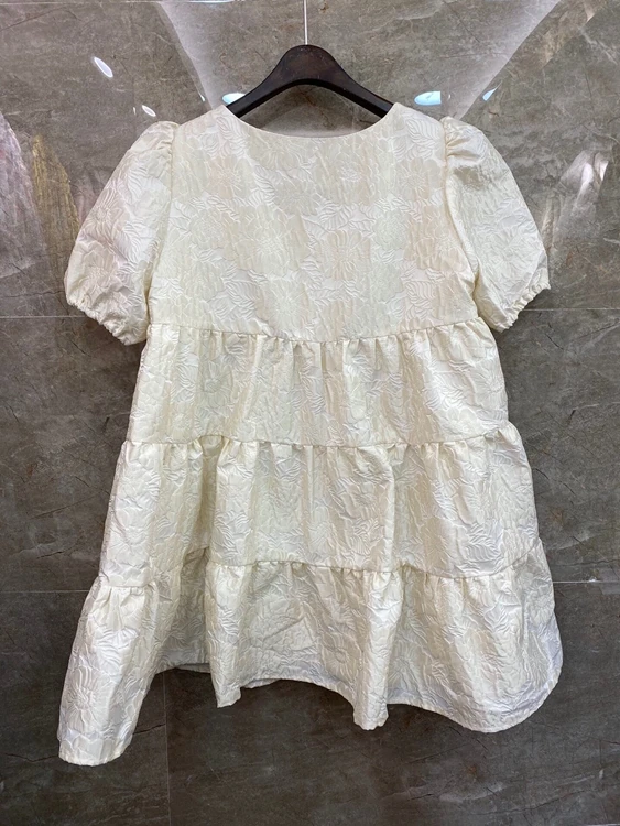 

2021 early spring new ladies small square neck A-line jacquard short-sleeved top 1230