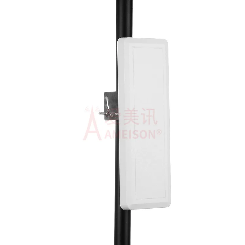 

Moving 5g high gain communication antenna 18db 65 degrees 4.8-G 5G communication directional flat antenna