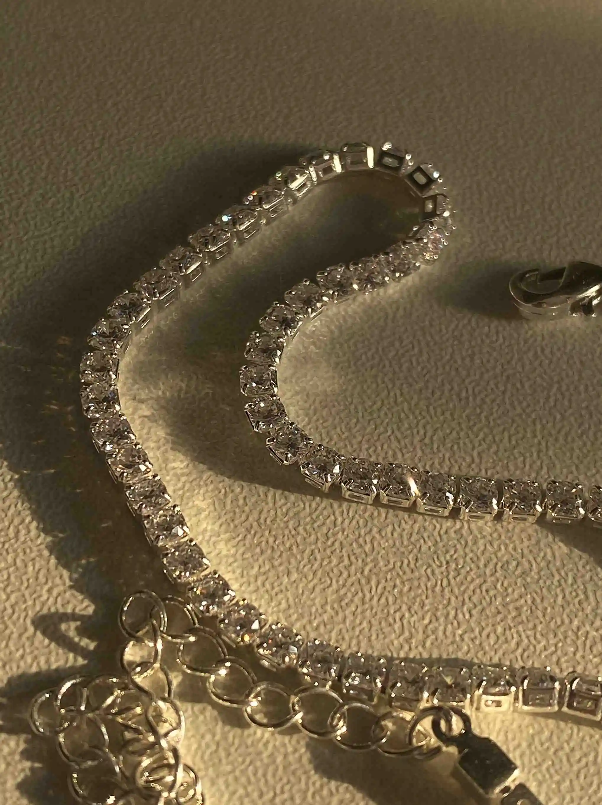 Удивительная цена свитер форме плетённого кольца циркон ожерелье из циркона