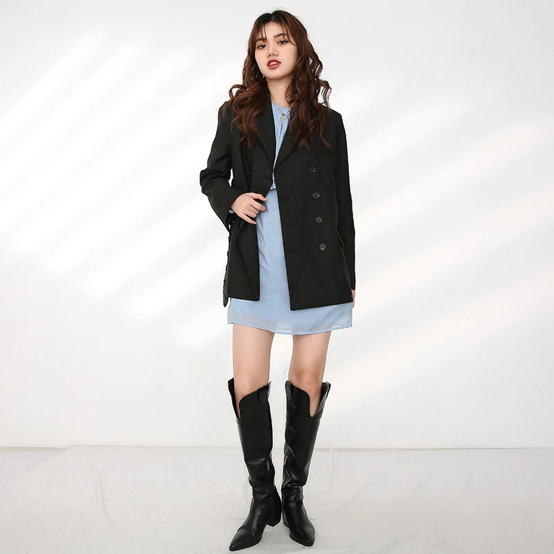

[EAM] Women Black Button Belt Big Size Blazer New Lapel Long Sleeve Loose Fit Jacket Fashion Tide Spring Autumn 2021 1Z72601