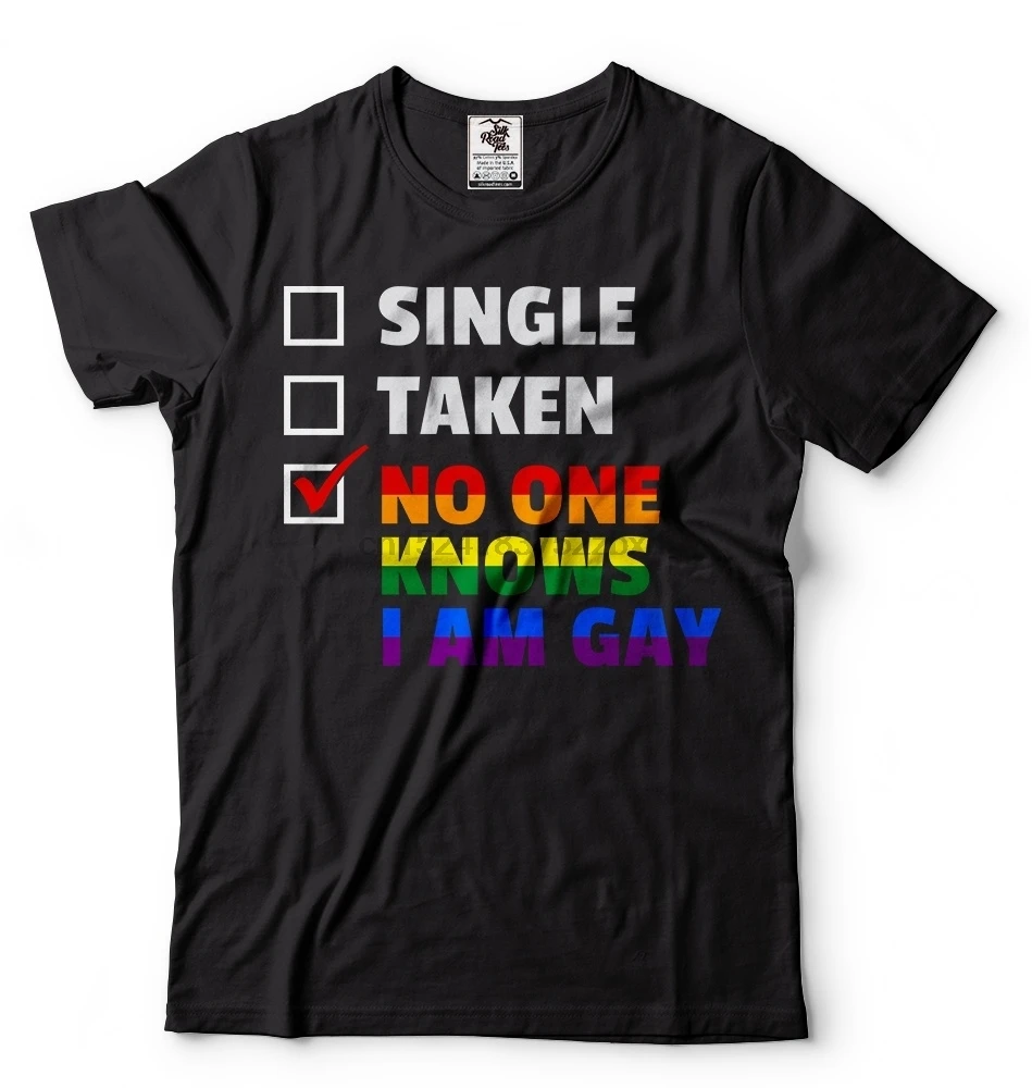 Футболка с надписью No One Know I Am Gay (1)|Мужские футболки| |