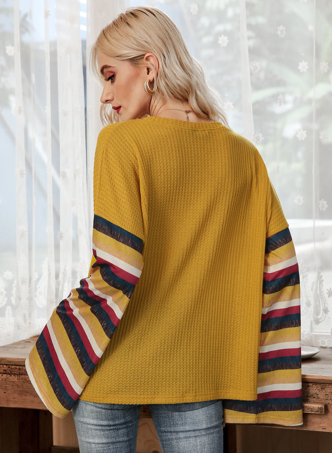 

New Loose Women T-shirt Winter And Autumn Striped Splicing Print Flared Long Sleeve O Neck Causal Knitting Streetwear Ropa Mujer
