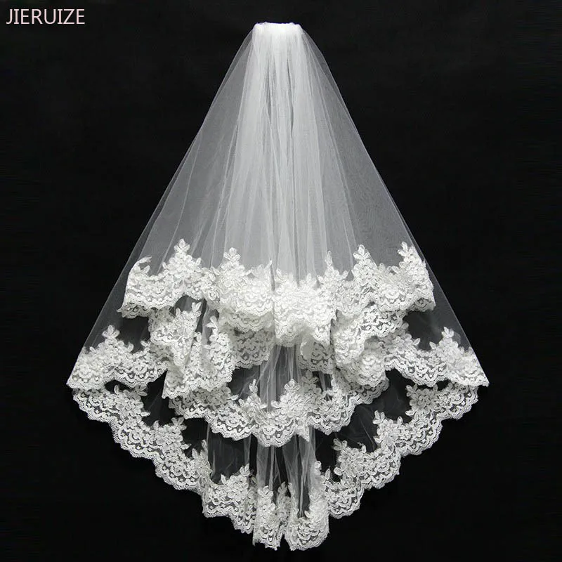 

JIERUIZE Bridal Veil Short With Comb Lace Appliqued Edge Tulle Bridal Veil Two Layer Elbow Length Wedding Accessories 2020