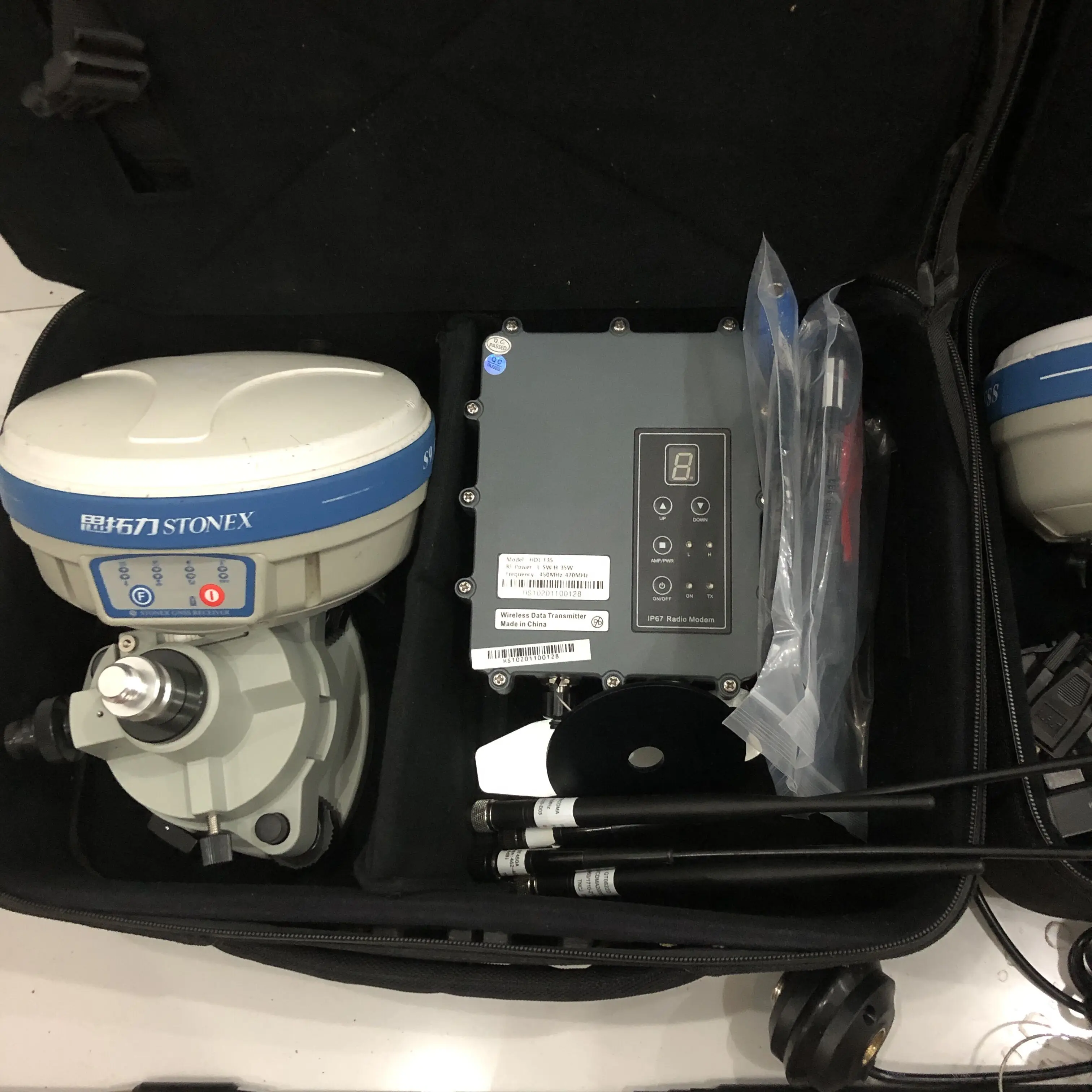 Б/у подержанное основание Stonex S9 S9III и полный комплект Rover Rtk Gps Gnss приемник Dgps