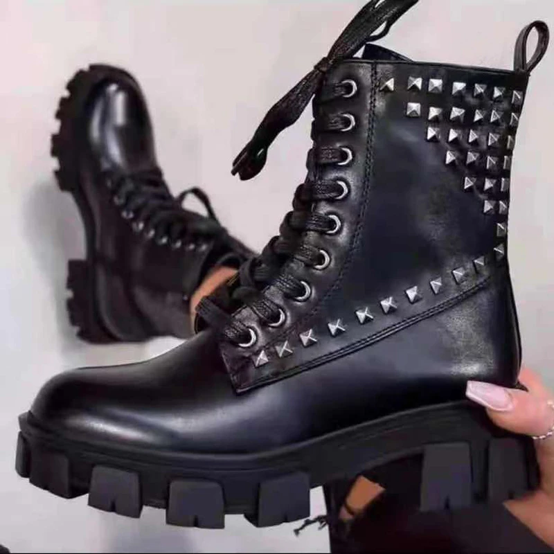 

2021 spring and autumn new fashion sexy lace-up rivet side zipper Martin boots solid color thick bottom Women‘s Boots ’