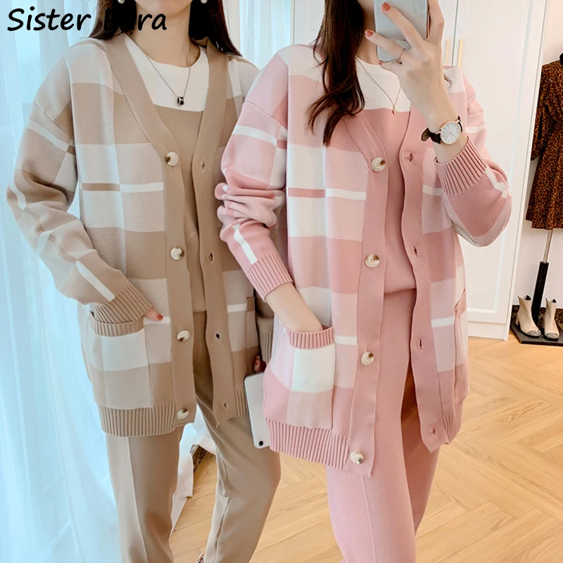 Трикотажный спортивный костюм Sister Fara из трех предметов кофта с коротким рукавом