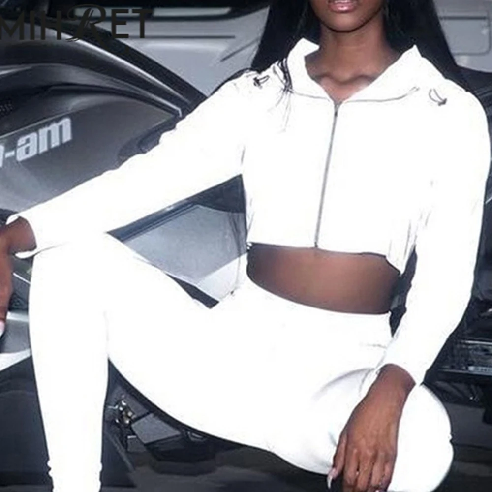 Женская короткая куртка с капюшоном светоотражающая повседневная осенняя 2020 |