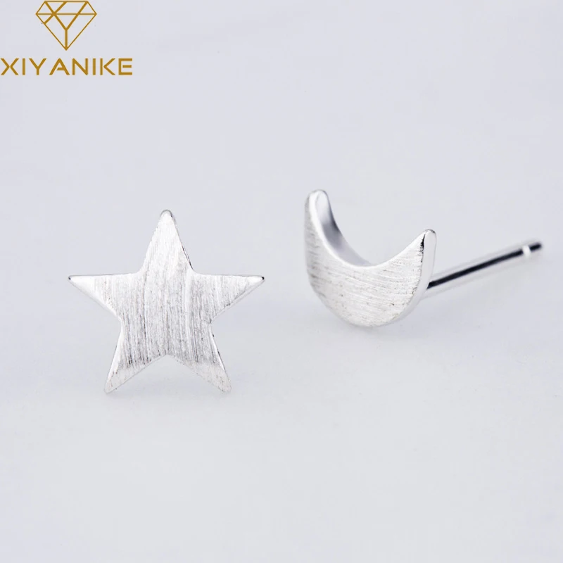 Серьги гвоздики женские Асимметричные из серебра 925 пробы в Корейском