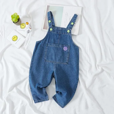 

Детские джинсовые комбинезоны, детские джинсовые брюки, весна и осень 2021, брюки на подтяжках в Корейском стиле, повседневные брюки для мальч...
