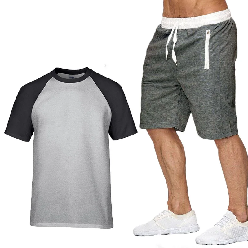 

New 2020 Summer Men's short sleeve high quality Crew neck Mens High Quality CottonT-Shirt Pants Suit 2Pc