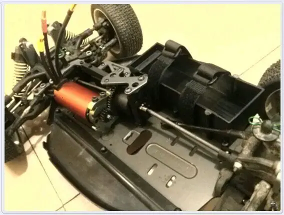 1/8 rc автомобиль внедорожников грузовик Nitro изменение бесщеточный идеальный двигатель Монтажный держатель Kyosho HSP hobao FS racing