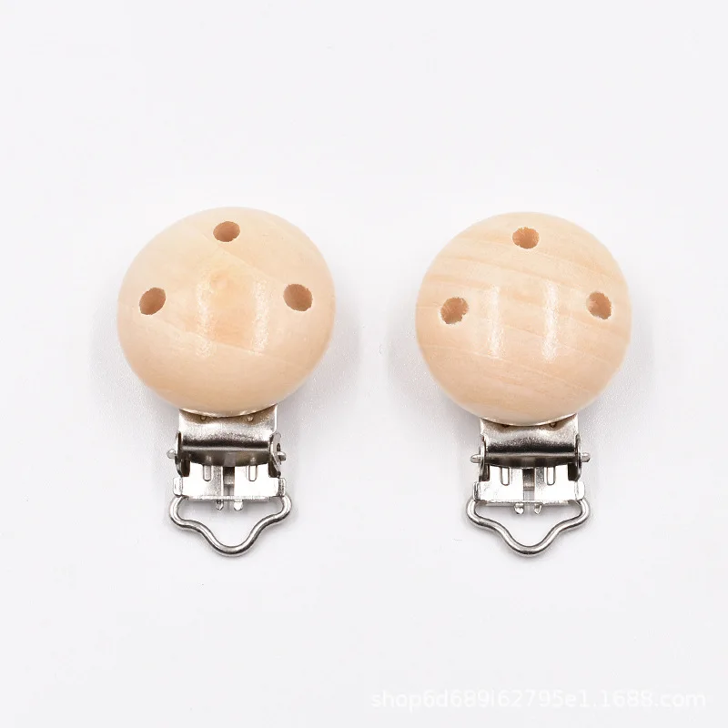 

Children's Pacifier Clip Wooden Nipple Clip Infant Safety and Environmental Cartoon Nipple Clip Three-hole Round Colour