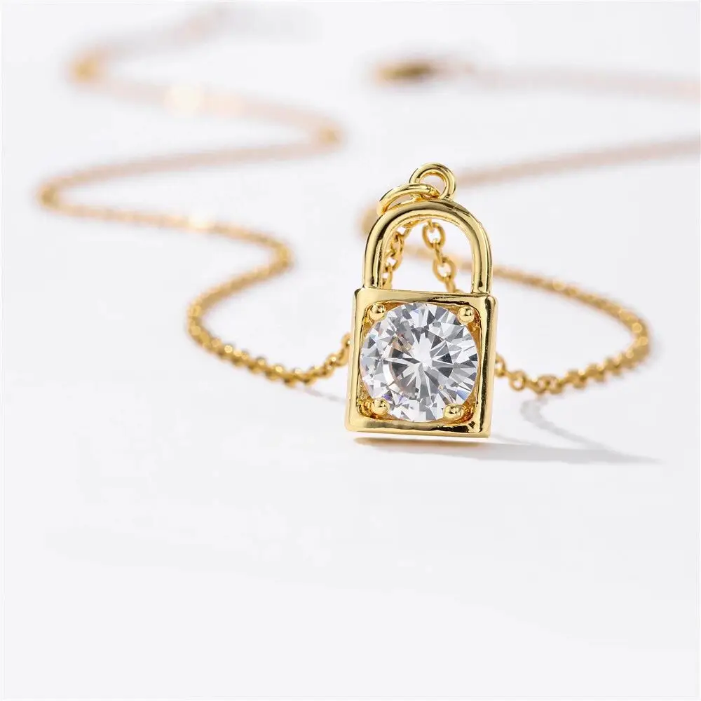 

Shiny Moon Evil Eye Necklaces For Woman Girl Style Crystal Gold Plated Pendant Thin Chain Jewelry Accessories Party