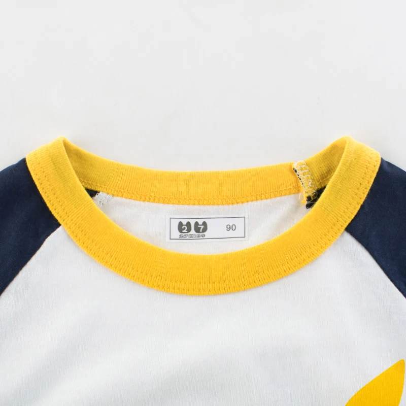 Детская футболка с коротким рукавом и мультипликационным принтом животных