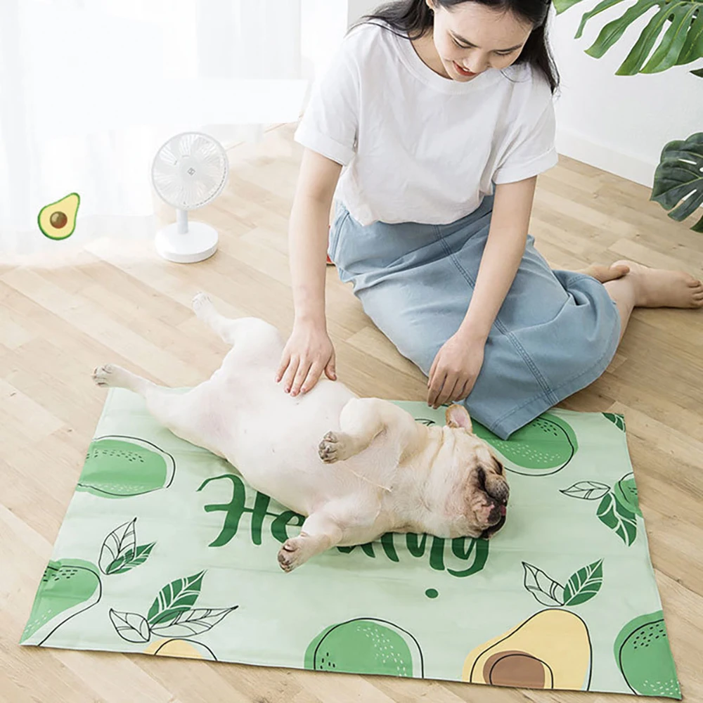 

Waterproof Dog Cooling Mat Summer Gel Ice Cool Pad Heat Dissipation Bed Washable Reusable Cooler Blanket Breathable Pet Products