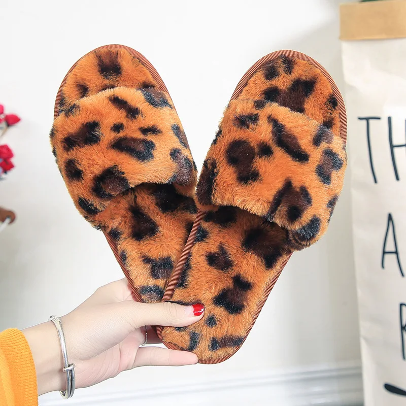 

New Winter Net Red Leopard Parent-child Hair Slippers Female Flat Femoral Slip Interior Cotton Drag Wild Children's Plush Word