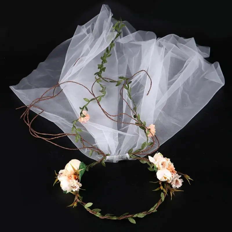 

Forest Style Flower Crown Veil Fashion Elegant Bride Veil Small Fresh Bridal Headpiece for Wedding