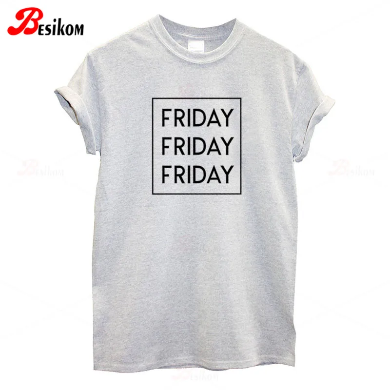 Женская футболка с буквенным принтом Besikom Friday белая однотонная большого размера