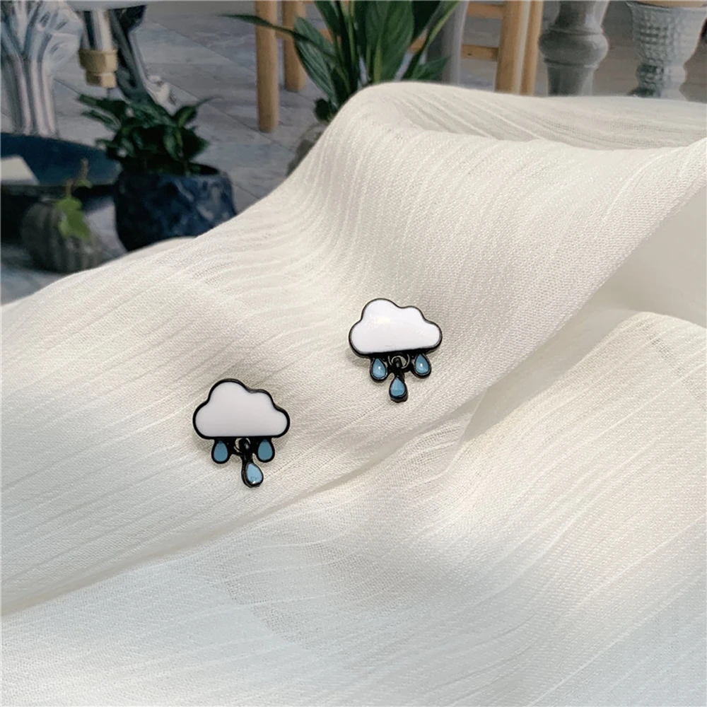 

Japan And South Korea Small And Pure And Fresh Cloud Raindrop Nail Temperament Lovely Small Earrings Women Jewelry Gifts
