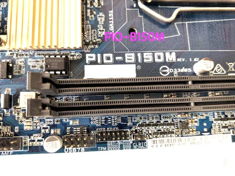 Материнская плата ASUS PIO-B150M все-в-одном LGA1151 DDR4 100% Протестировано полностью