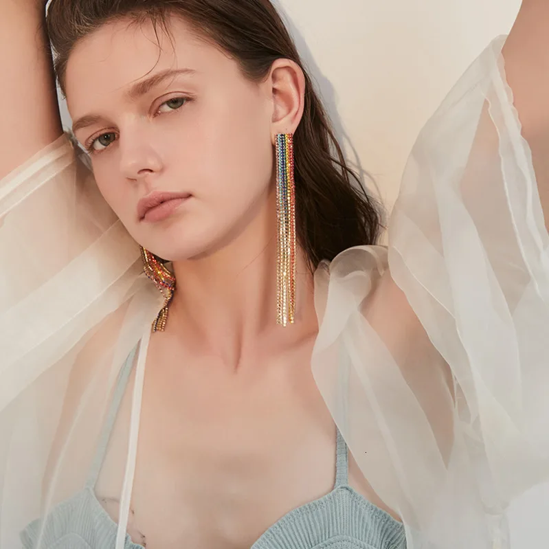 WKOUD EAM женские темпераментные цветные длинные серьги с кисточками быстрая