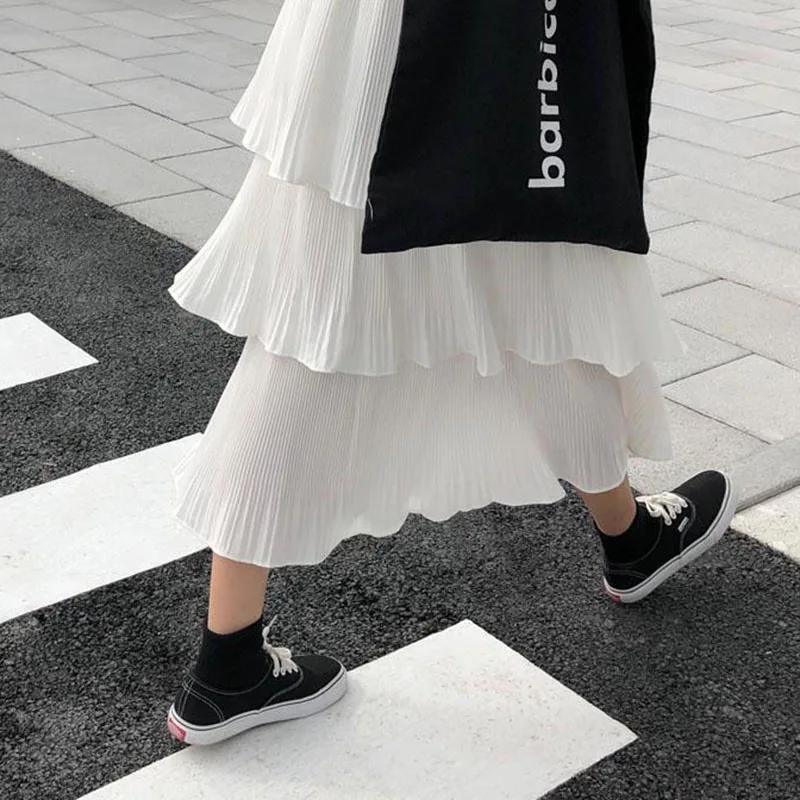 Юбка женская однотонная трапециевидная до середины икры элегантная простая