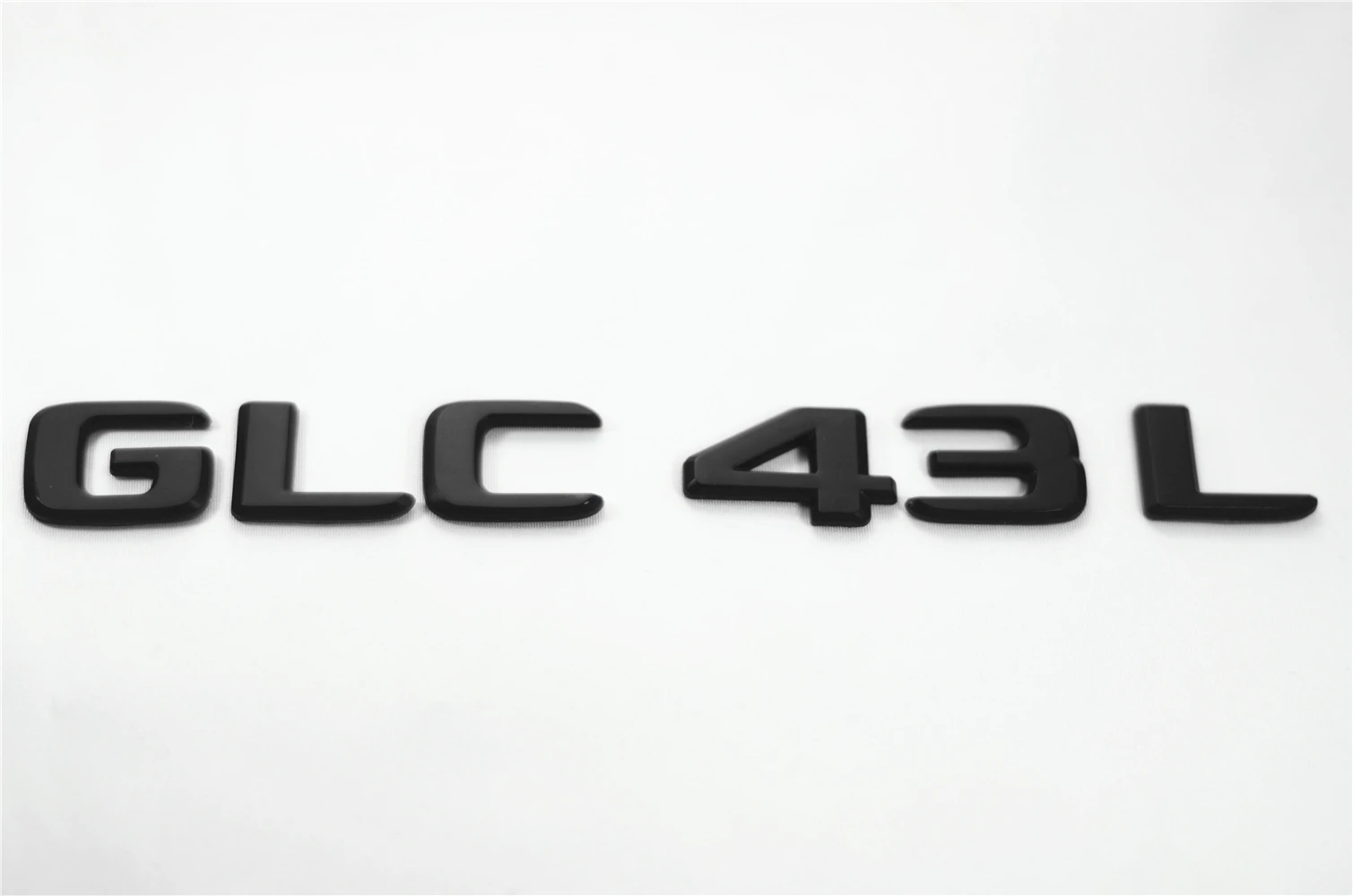 

Emblem Badge Matt Black Decal Trunk Rear ABS for Mercedes Benz GLC220Ld GLC200Ld GLC200L GLC63L GLC43L Car Sticker Decoration