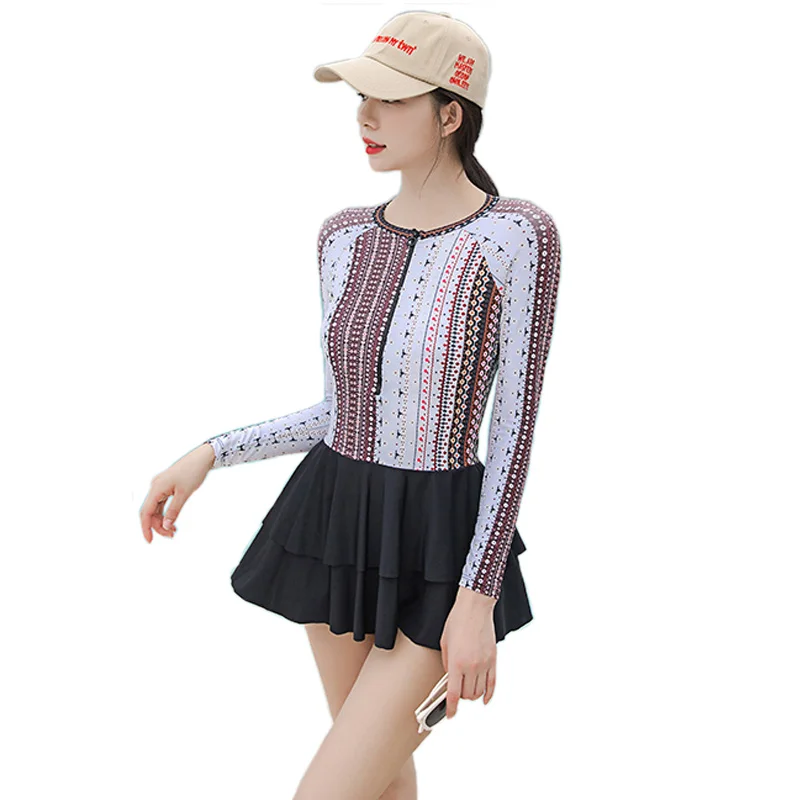 

Женский раздельный купальник с длинным рукавом и защитой от УФ-лучей