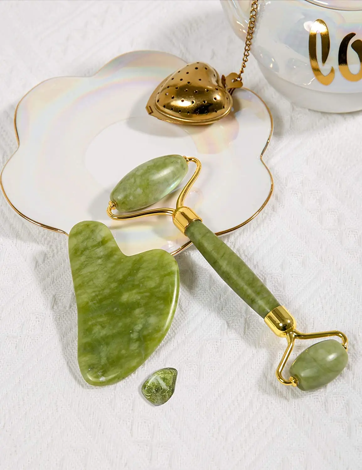 Натуральный нефритовый ролик из розового кварца и набор инструментов для