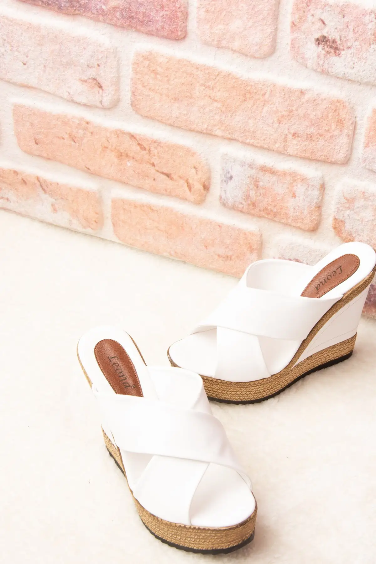

White Women's Slippers Women's Slippers 2021 Fashion
