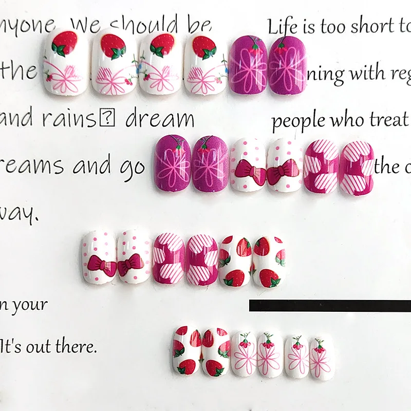 

Kid's False Nails Candy Color Fake Nails Cartoon Flower Princess Cake Abstract Cat Pattern False Nails for Kids Nails Decoration