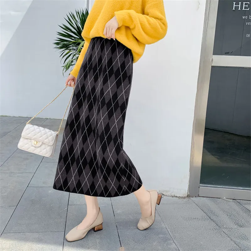 

Winter Knitting A-Line Long Skirt Women High Waist Harajuku Skirt Plaid Skirts New Korean Style Fashion Vintage Midi Skirts