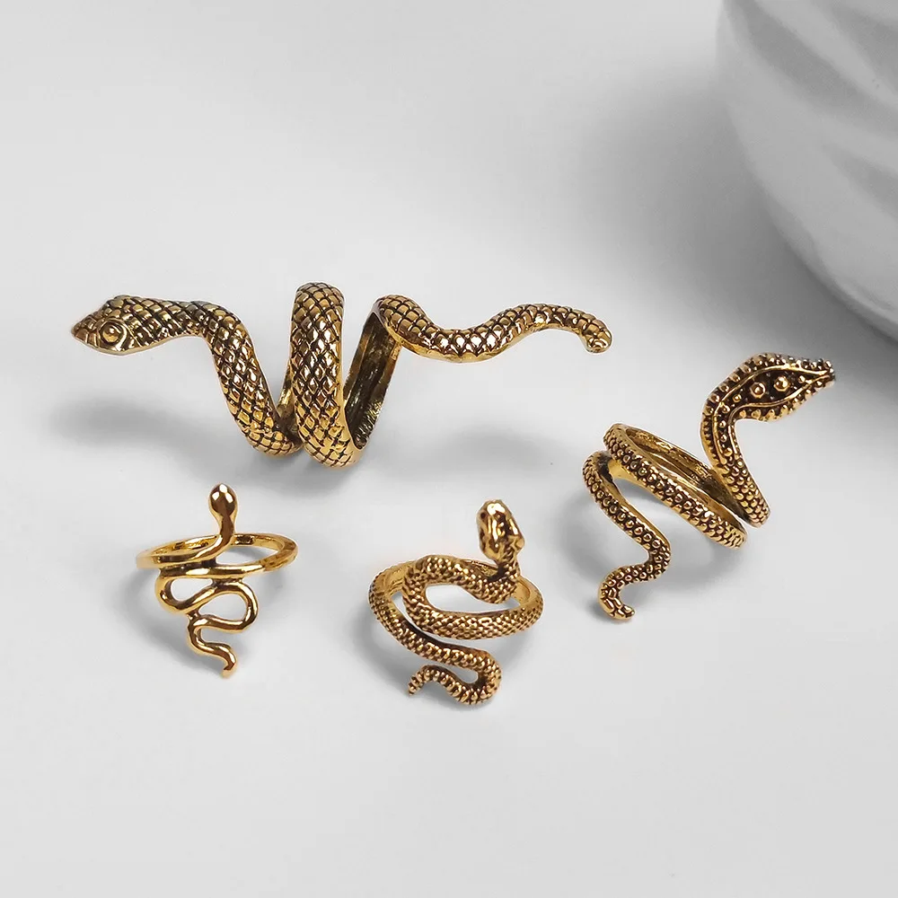 Кольцо на палец в виде змеи серебристого цвета | Украшения и аксессуары