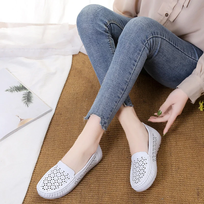 

Women's Summer Flat Sole Single Shoes Hollow Out Breathable Soft Bottom Non Slip Sandals Women Slip On Sneakers Shoes