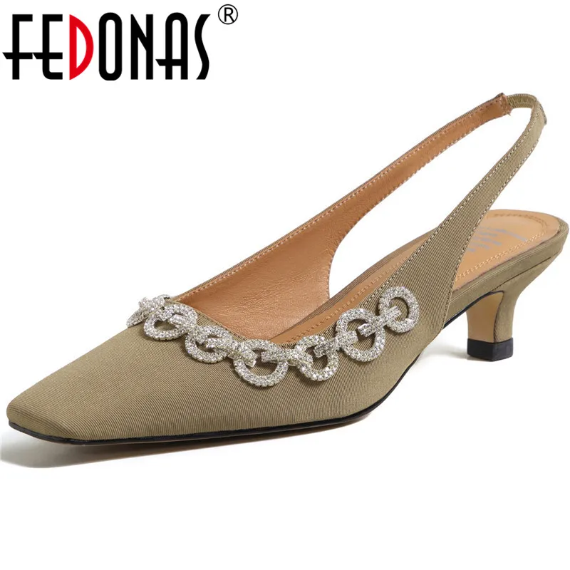 

FEDONAS/обувь с ремешком сзади; Женская обувь на каблуке; Коллекция 2021 года; Модные женские замшевые туфли-лодочки на высоком каблуке; Сезон вес...