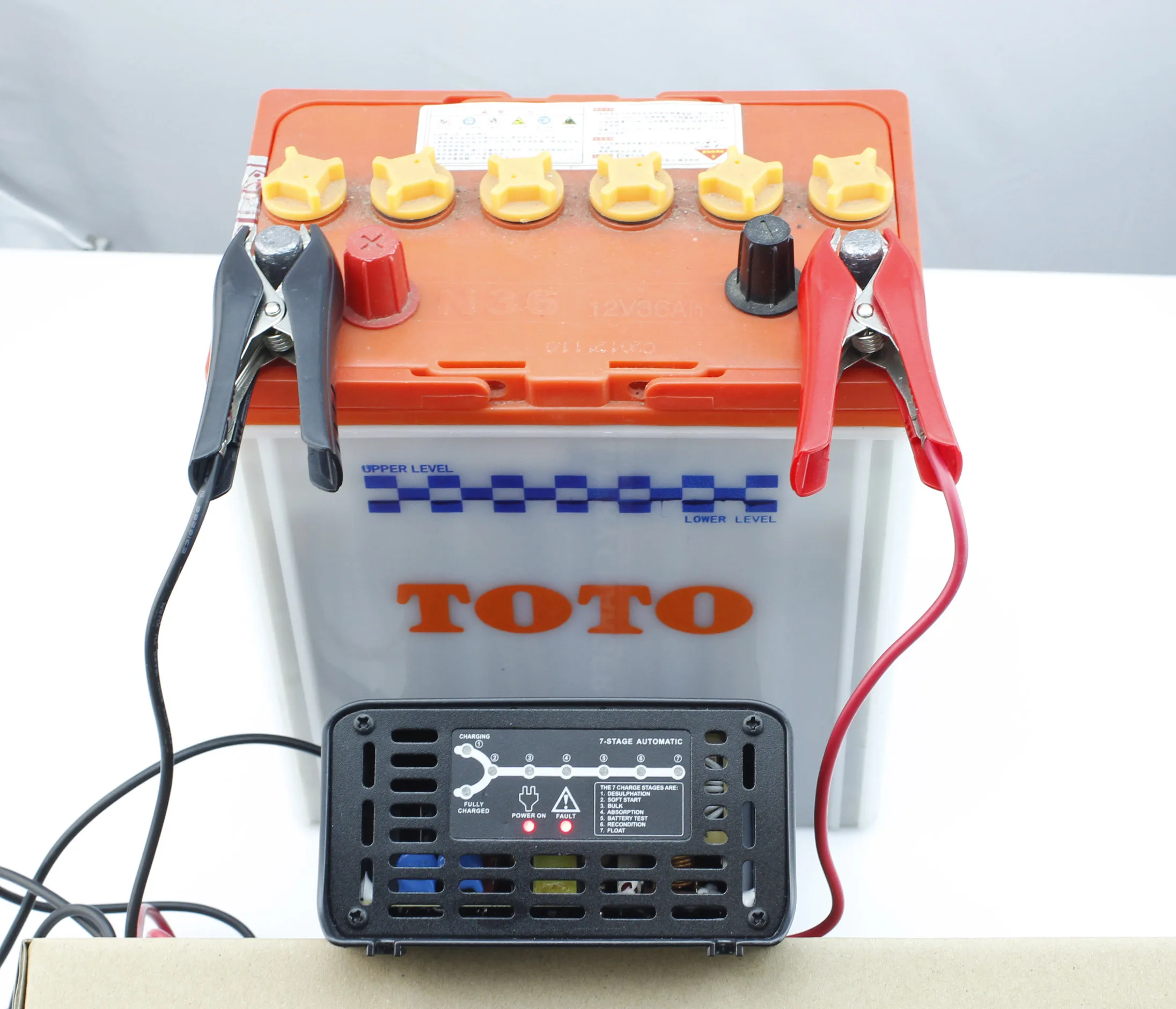 FOXSUR 12V 10A 7 ступенчатое умное свинцово Кислотное зарядное устройство