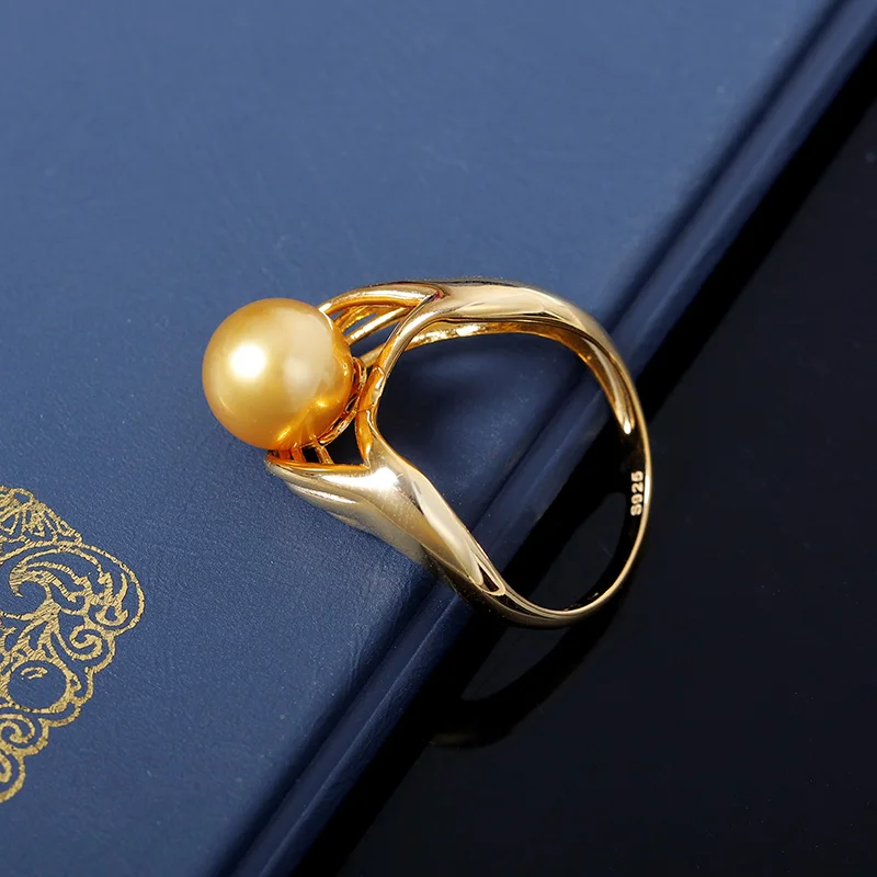 Кольцо из серебра с натуральным золотом и морским жемчугом 9 10 мм|Кольца| |