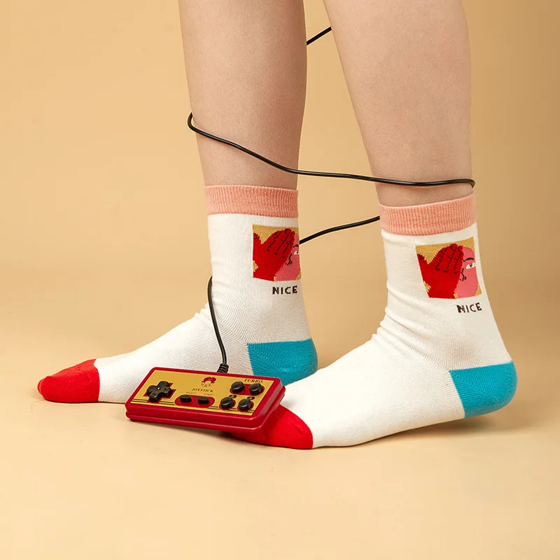 

OUR TANKS 2020 New Funny Illustration SOCKS Cotton Women's Socks Printed Fashion Tube Socks Personalized Head Socks