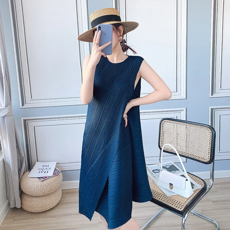 

Pleated Dress Long Loose And Slim New Sleeveless High-end Foreign Style Spring And Summer