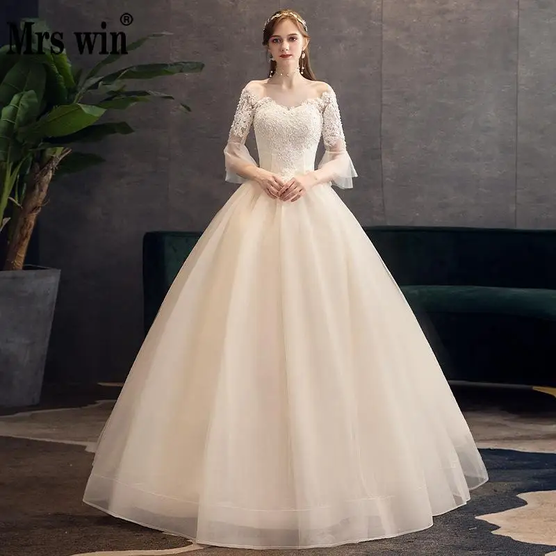

Wedding Dress 2022 The Brdial Champagne Half Flare Sleeve V-neck Ball Gown Princess Luxury Lace Embroiudery Wedding Dresses