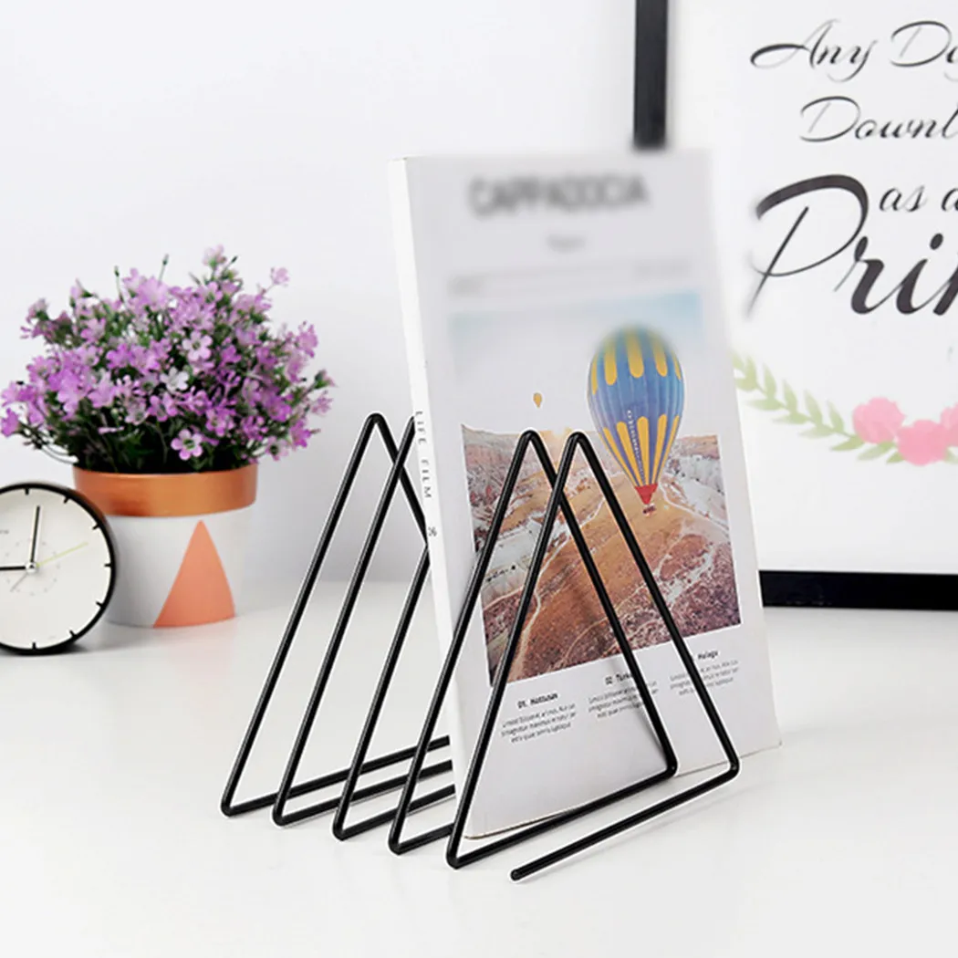 

Triangle Rack Albums Black/Gold Holder Letter Rack Magazine Metal Wire