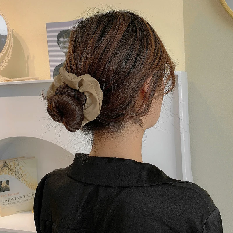 

Fashion Leather Scrunchies Solid Red Rubber Bands for Women Girls Korean Elastic Hair Bands Ponytail Hold Hair Accessories