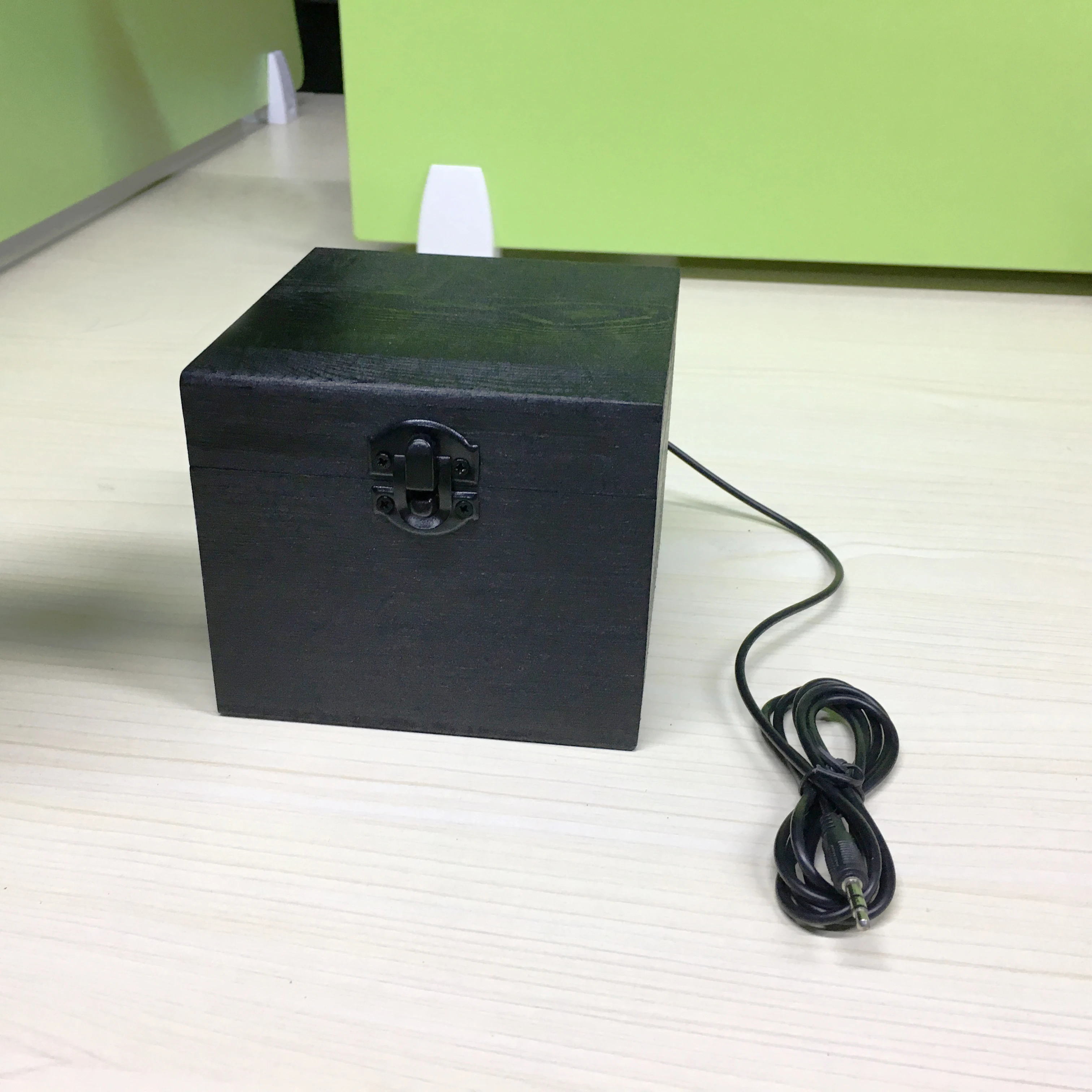 

NLS BOX
