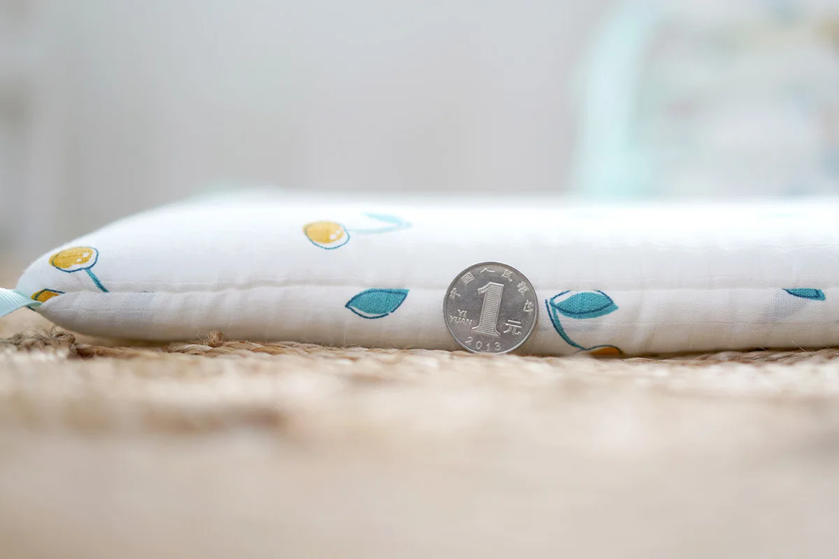 Детская кроватка из чистого хлопка Марлевое ограждение от столкновений бампер