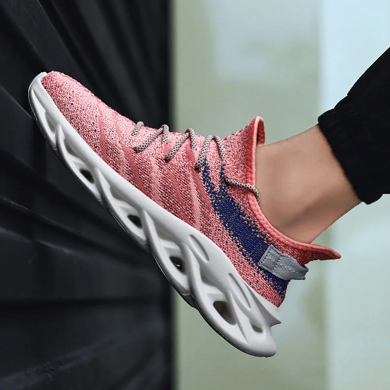 New Autumn Casual Shoes Men Women Twist bottom Fashion Trendy Man Shoes Unisex Breathable Tide Women Leisure Shoes