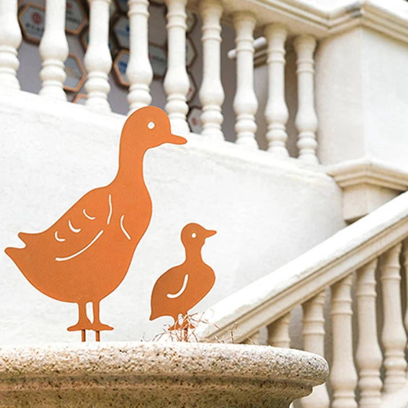 

Decorate Garden Piles with Metal Duck Gardening Artwork Garden Lawn Backyard Decoration Gift Duck Farm Art Ornaments